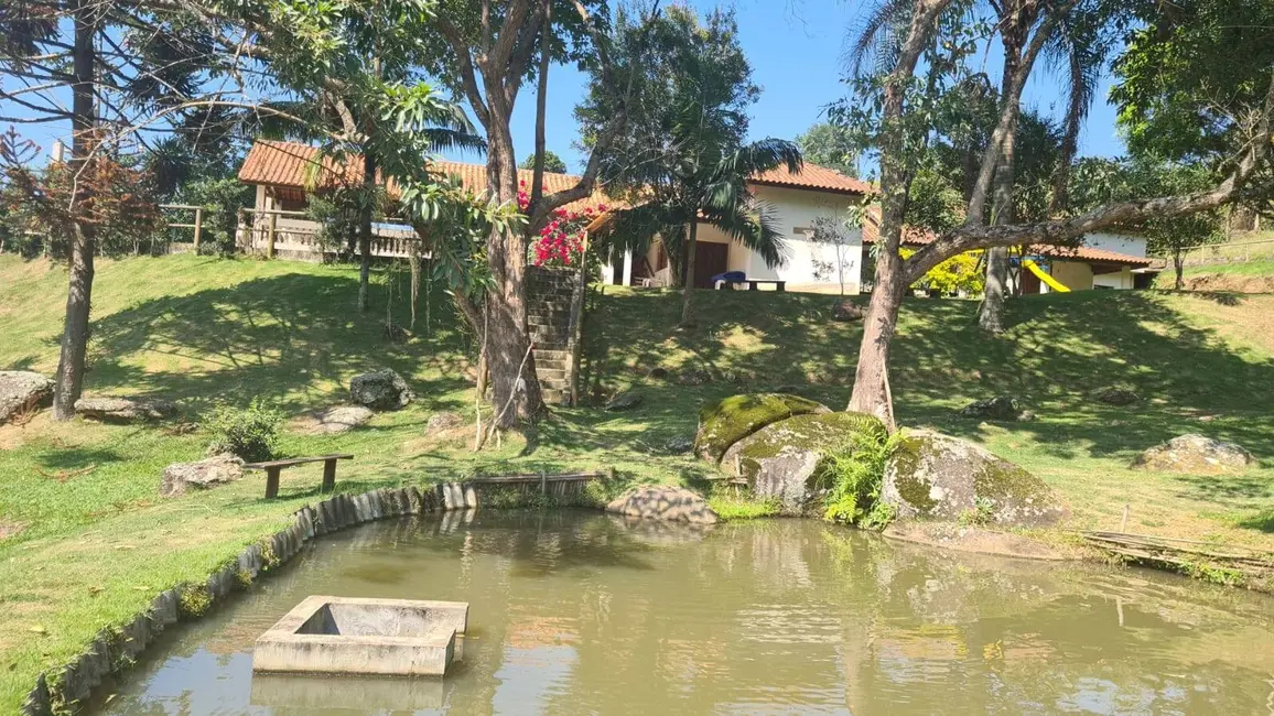 Foto 1 de Chácara com 3 quartos à venda, 300m2 em Nazare Paulista - SP
