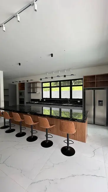 Casa de Condomínio com 4 quartos à venda, 730m2 em Condomínio Residencial Itaporã de Atibaia, Atibaia - SP - imagem 9 Foto 9 de Casa de Condomínio com 4 quartos à venda, 730m2 em Condomínio Residencial Itaporã de Atibaia, Atibaia - SP