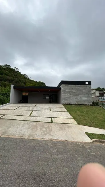 Casa de Condomínio com 4 quartos à venda, 730m2 em Condomínio Residencial Itaporã de Atibaia, Atibaia - SP - imagem 2 Foto 2 de Casa de Condomínio com 4 quartos à venda, 730m2 em Condomínio Residencial Itaporã de Atibaia, Atibaia - SP