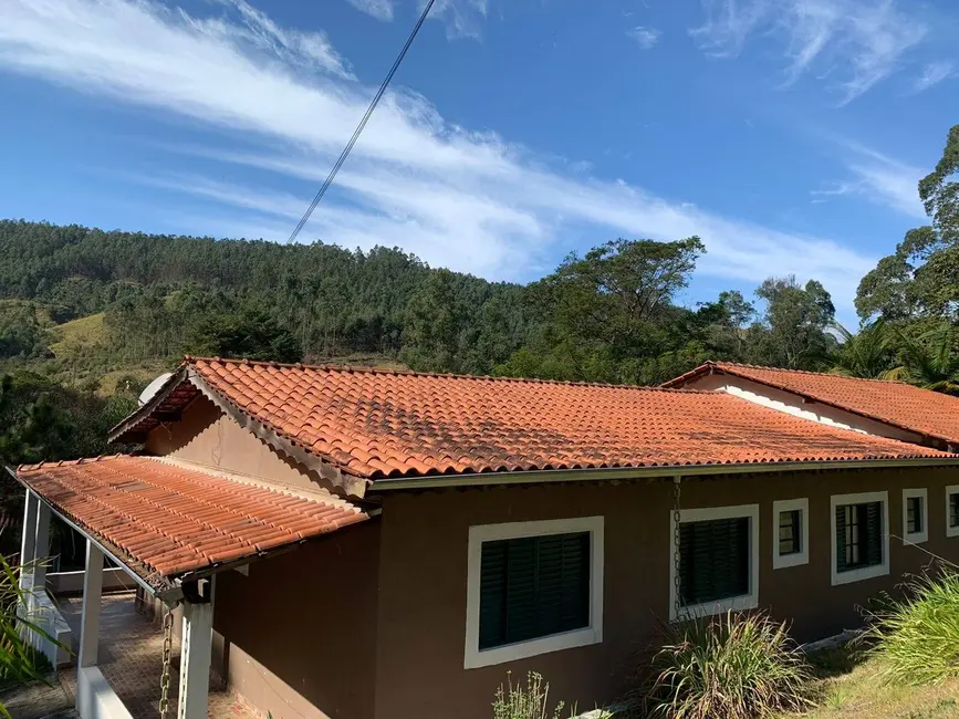 Chácara com 6 quartos à venda, 250m2 em Joanopolis - SP - imagem 3 Foto 3 de Chácara com 6 quartos à venda, 250m2 em Joanopolis - SP