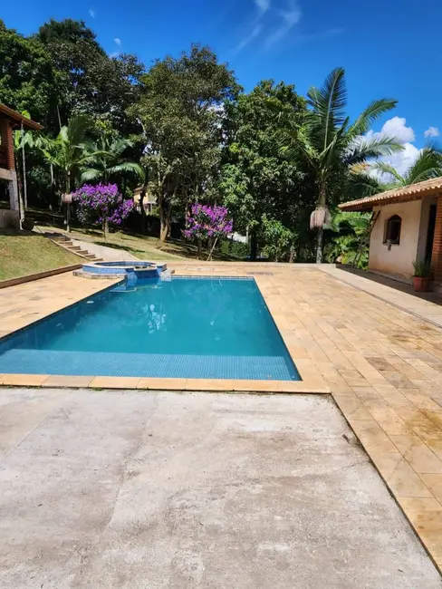 Foto 1 de Chácara com 5 quartos à venda, 613m2 em Jardim Estância Brasil, Atibaia - SP