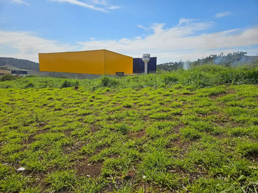 Foto 1 de Sala Comercial à venda, 881m2 em Mato Dentro, Atibaia - SP