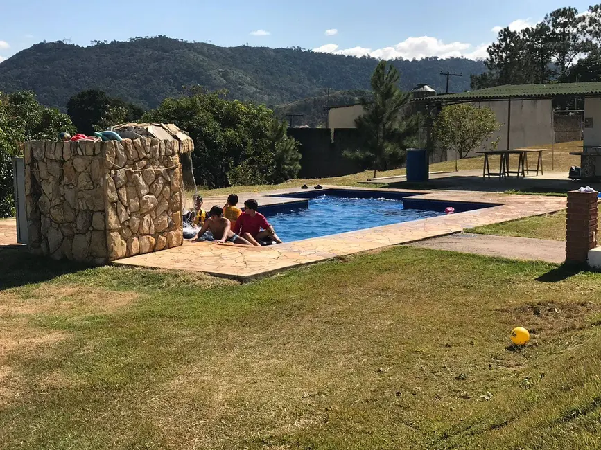 Foto 4 de Chácara com 3 quartos à venda, 240m2 em Chácaras Fernão Dias, Atibaia - SP