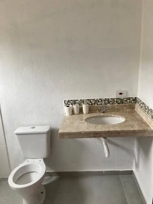 Chácara com 2 quartos à venda, 250m2 em Centro, Joanopolis - SP - imagem 9 Foto 9 de Chácara com 2 quartos à venda, 250m2 em Centro, Joanopolis - SP