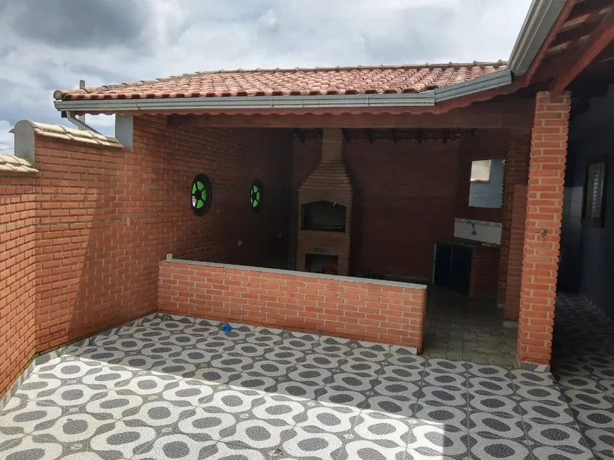 Foto 2 de Sobrado à venda, 170m2 em Mairipora - SP