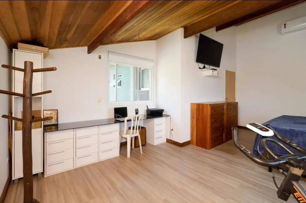 Foto 7 de Chácara com 6 quartos à venda, 380m2 em Tanque, Atibaia - SP