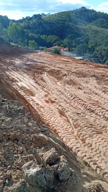 Foto 5 de Terreno / Lote à venda, 350m2 em Nazare Paulista - SP