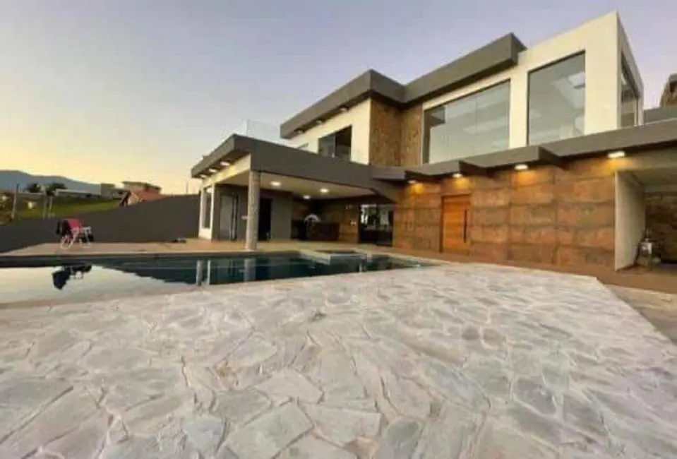 Foto 8 de Casa de Condomínio com 5 quartos à venda, 570m2 em Joanopolis - SP