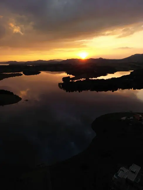 Foto 5 de Casa de Condomínio com 5 quartos à venda, 570m2 em Joanopolis - SP