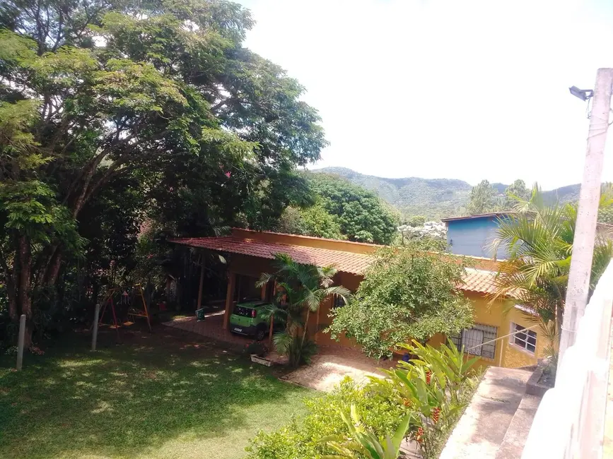 Foto 4 de Chácara com 3 quartos à venda, 340m2 em Nazare Paulista - SP