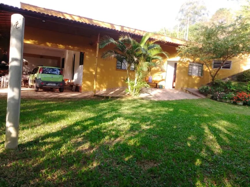 Foto 2 de Chácara com 3 quartos à venda, 340m2 em Nazare Paulista - SP