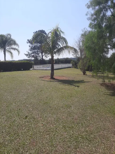 Foto 3 de Chácara com 3 quartos à venda, 250m2 em Jarinu - SP