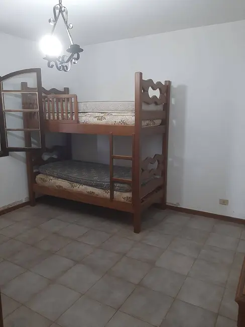 Foto 4 de Chácara com 3 quartos à venda, 250m2 em Jarinu - SP