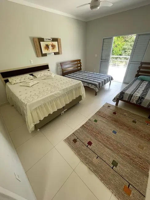 Chácara com 3 quartos à venda, 500m2 em Vargem - SP - imagem 7 Foto 7 de Chácara com 3 quartos à venda, 500m2 em Vargem - SP