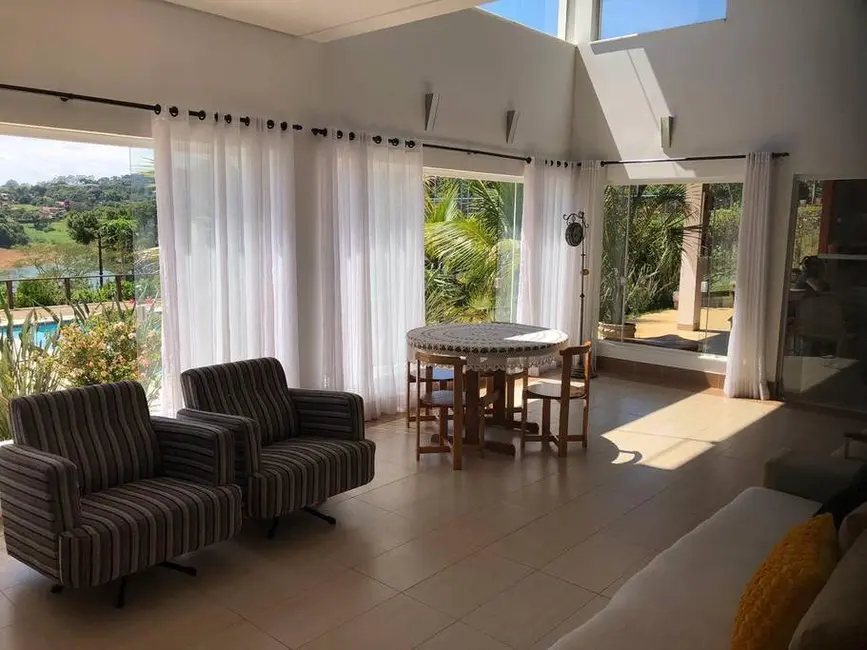 Foto 6 de Chácara com 3 quartos à venda, 550m2 em Piracaia - SP