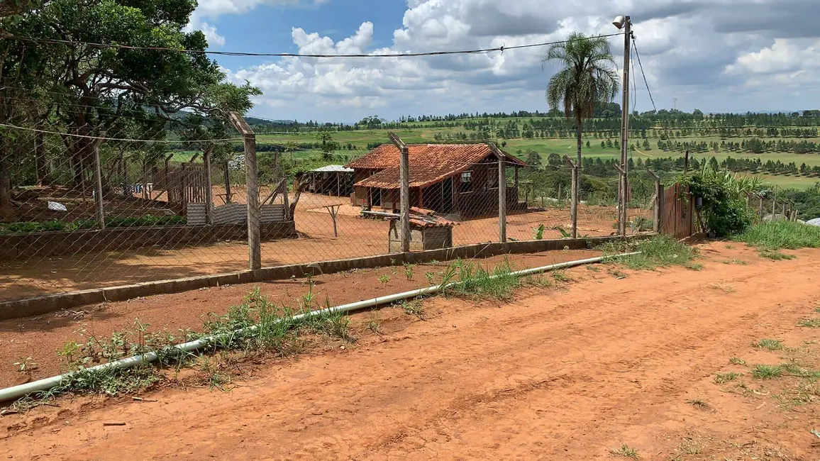 Foto 1 de Sítio / Rancho com 3 quartos à venda, 300m2 em Campo Novo, Braganca Paulista - SP