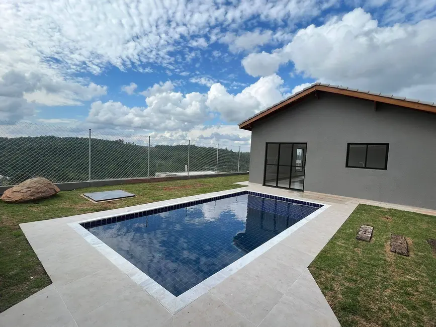 Foto 2 de Casa com 3 quartos à venda, 127m2 em Mairipora - SP