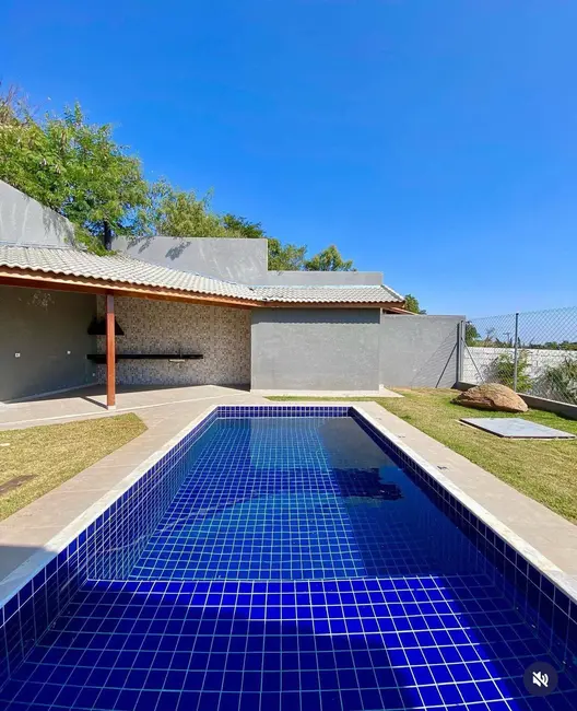 Foto 1 de Casa com 3 quartos à venda, 127m2 em Mairipora - SP