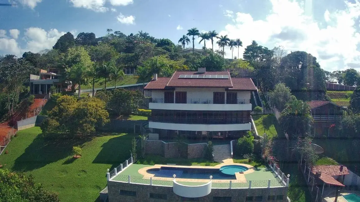 Foto 2 de Chácara com 4 quartos à venda, 935m2 em Igarata - SP