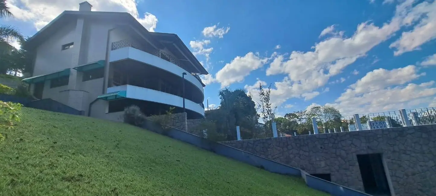 Foto 9 de Chácara com 4 quartos à venda, 935m2 em Igarata - SP