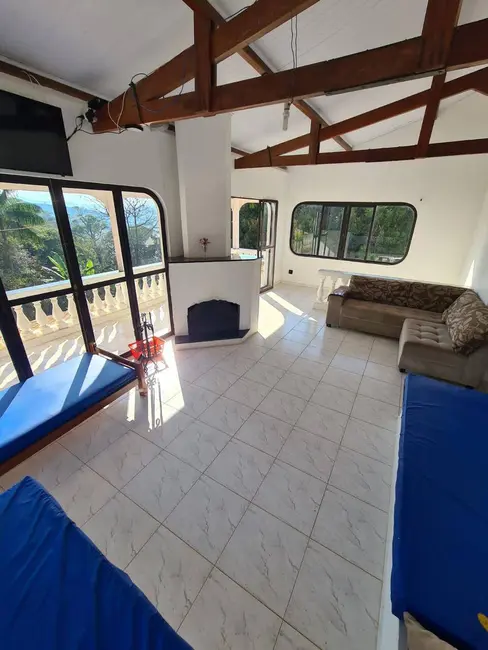 Foto 4 de Chácara com 3 quartos à venda, 350m2 em Igarata - SP