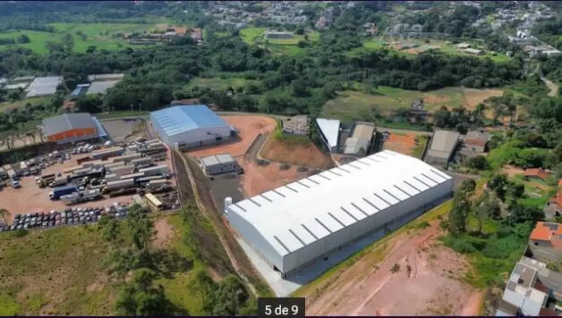 Armazém / Galpão para alugar, 2000m2 em Guaxinduva, Atibaia - SP - imagem 4 Foto 4 de Armazém / Galpão para alugar, 2000m2 em Guaxinduva, Atibaia - SP