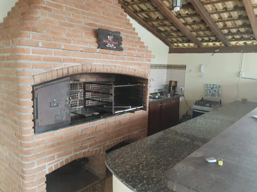 Sítio / Rancho com 2 quartos à venda, 250m2 em Pinhalzinho - SP - imagem 9 Foto 9 de Sítio / Rancho com 2 quartos à venda, 250m2 em Pinhalzinho - SP