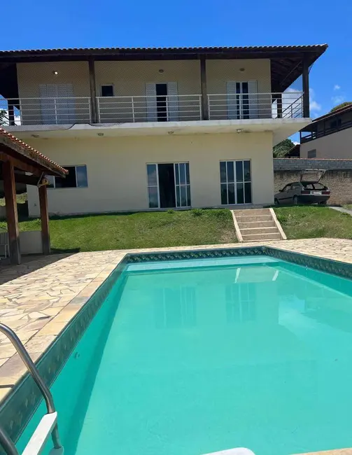 Chácara com 7 quartos à venda, 300m2 em Santa Isabel - SP - imagem 3 Foto 3 de Chácara com 7 quartos à venda, 300m2 em Santa Isabel - SP