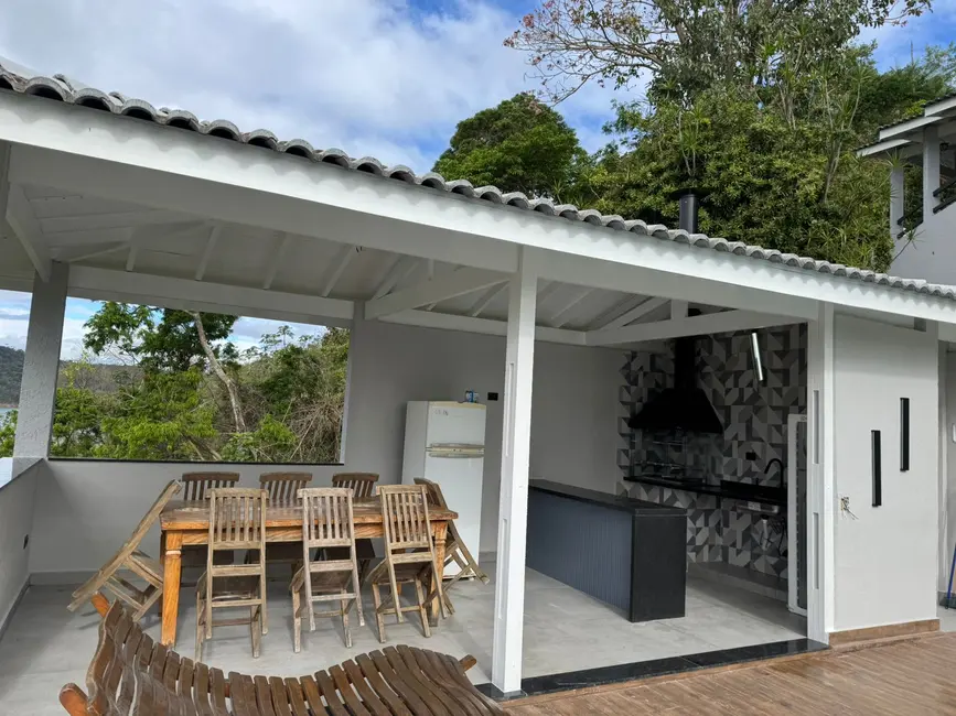 Foto 14 de Chácara à venda, 260m2 em Igarata - SP