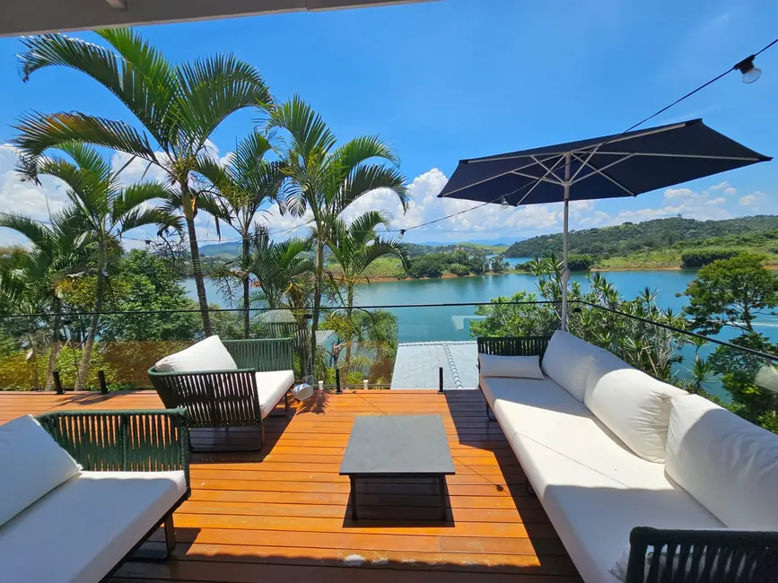 Foto 1 de Chácara à venda, 260m2 em Igarata - SP