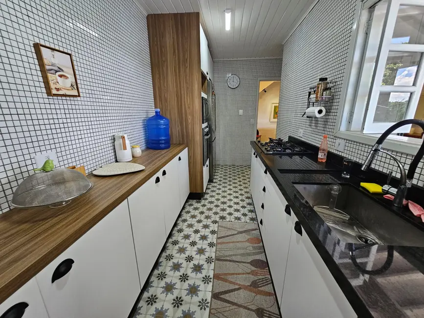 Foto 10 de Chácara à venda, 260m2 em Igarata - SP