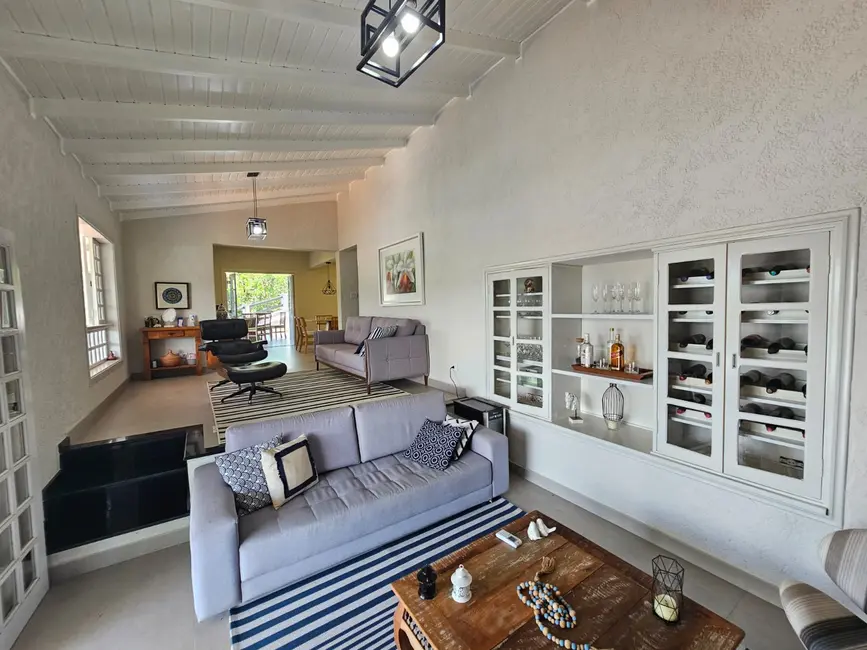 Foto 25 de Chácara à venda, 260m2 em Igarata - SP