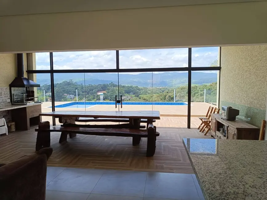 Foto 3 de Chácara com 3 quartos à venda, 150m2 em Jardim Estância Brasil, Atibaia - SP