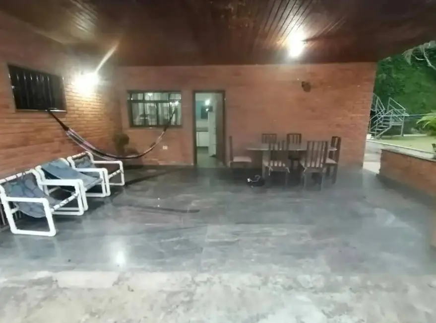 Foto 4 de Chácara com 4 quartos para alugar, 300m2 em Mairipora - SP