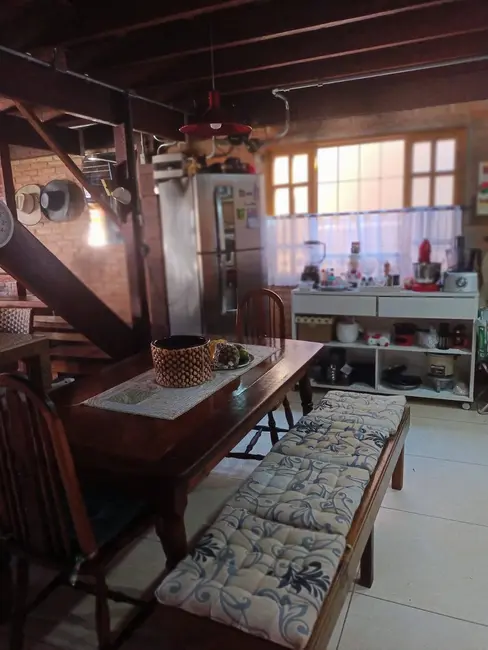 Foto 8 de Chácara com 2 quartos à venda, 122m2 em Amparo - SP