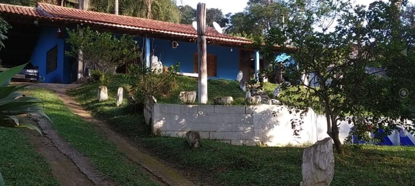 Foto 1 de Chácara com 3 quartos à venda, 150m2 em Piracaia - SP