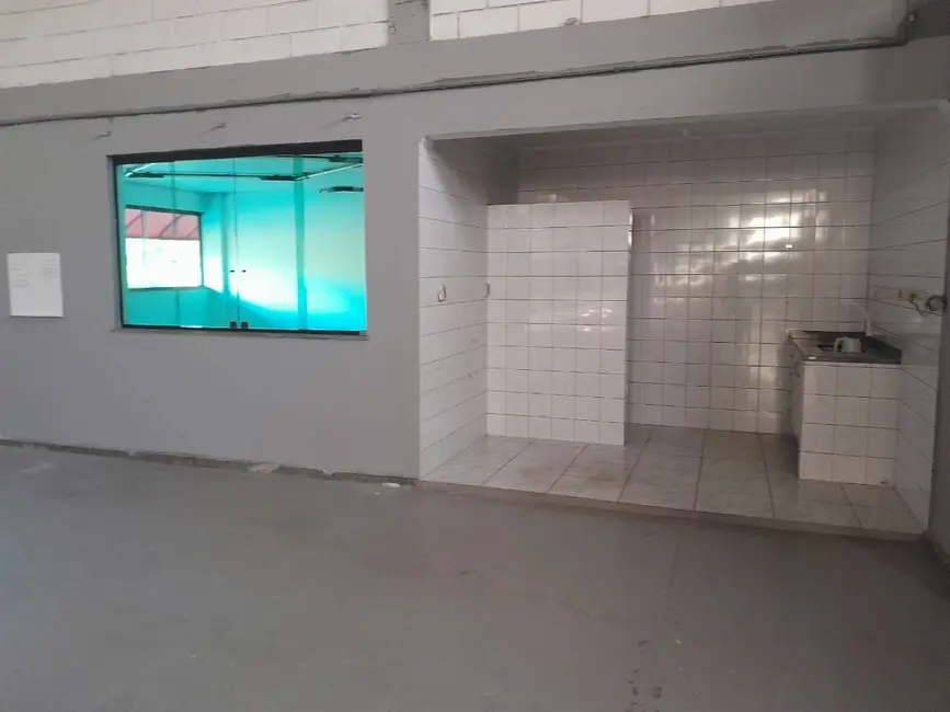 Armazém / Galpão para alugar, 1500m2 em Estância Santa Maria do Laranjal, Atibaia - SP - imagem 6 Foto 6 de Armazém / Galpão para alugar, 1500m2 em Estância Santa Maria do Laranjal, Atibaia - SP