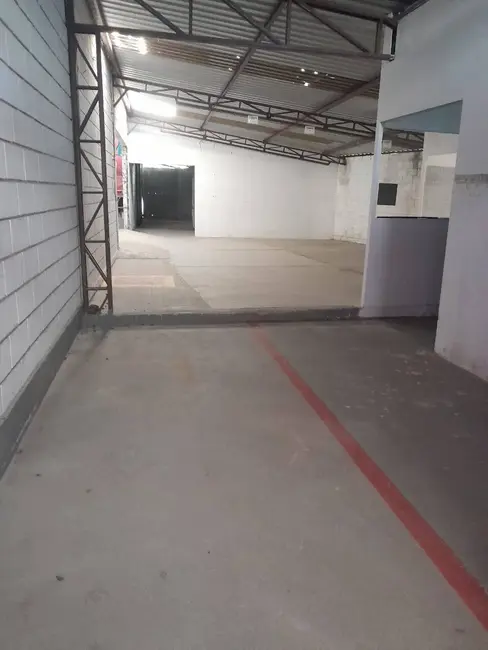 Armazém / Galpão para alugar, 1500m2 em Estância Santa Maria do Laranjal, Atibaia - SP - imagem 5 Foto 5 de Armazém / Galpão para alugar, 1500m2 em Estância Santa Maria do Laranjal, Atibaia - SP