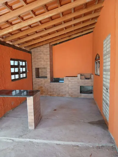 Foto 2 de Chácara com 5 quartos à venda, 200m2 em Aruja - SP