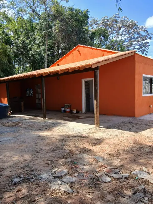 Foto 1 de Chácara com 5 quartos à venda, 200m2 em Aruja - SP