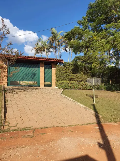 Chácara com 4 quartos à venda, 1326m2 em Vale dos Pinheiros, Atibaia - SP - imagem 7 Foto 7 de Chácara com 4 quartos à venda, 1326m2 em Vale dos Pinheiros, Atibaia - SP