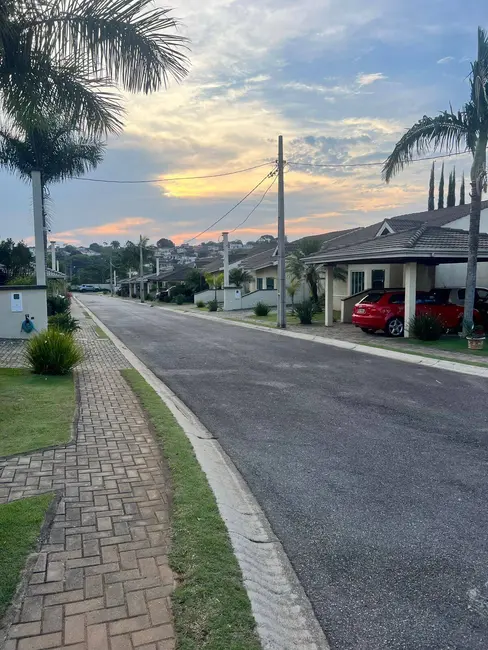 Casa de Condomínio com 3 quartos à venda e para alugar, 110m2 em Jardim Santa Bárbara, Atibaia - SP - imagem 9 Foto 9 de Casa de Condomínio com 3 quartos à venda e para alugar, 110m2 em Jardim Santa Bárbara, Atibaia - SP
