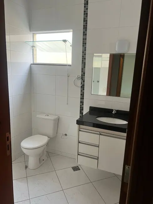 Casa de Condomínio com 3 quartos à venda e para alugar, 110m2 em Jardim Santa Bárbara, Atibaia - SP - imagem 4 Foto 4 de Casa de Condomínio com 3 quartos à venda e para alugar, 110m2 em Jardim Santa Bárbara, Atibaia - SP