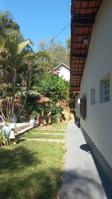 Foto 6 de Chácara com 4 quartos à venda, 300m2 em Portão, Atibaia - SP
