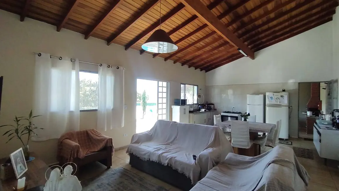 Foto 8 de Chácara com 2 quartos à venda, 105m2 em Bairro dos Pires, Atibaia - SP