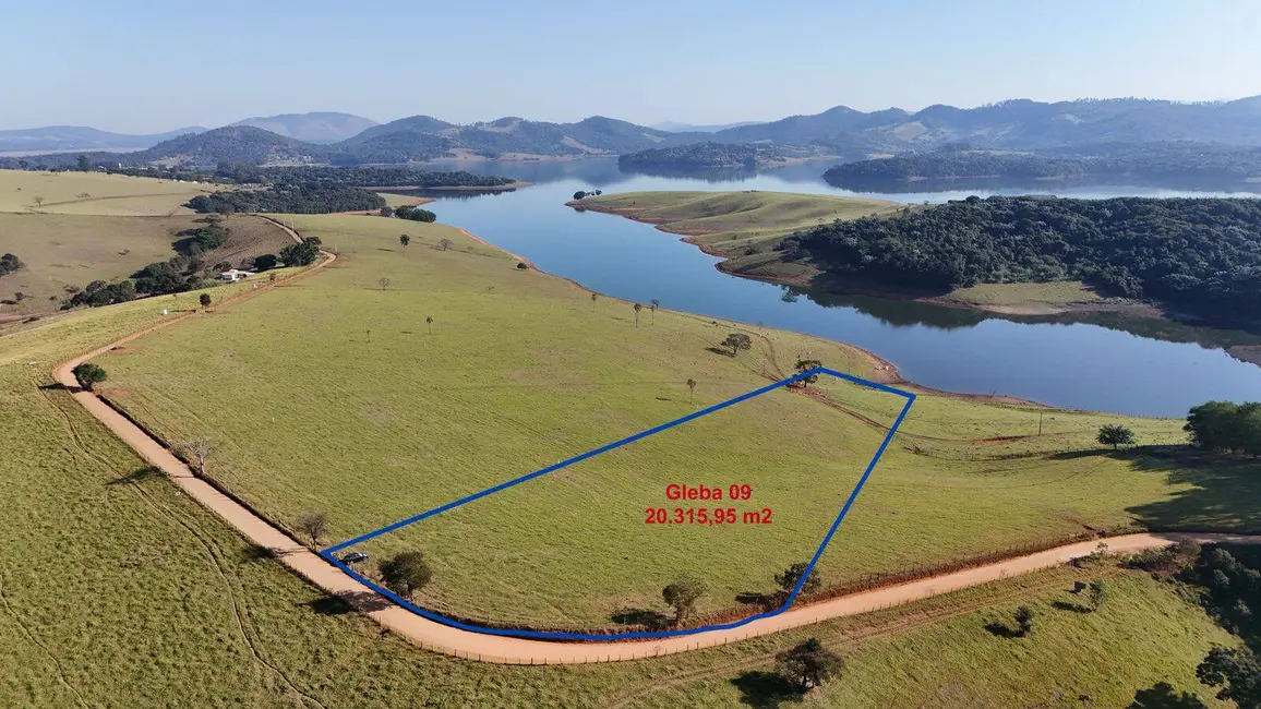 Foto 1 de Terreno / Lote à venda, 20316m2 em Piracaia - SP