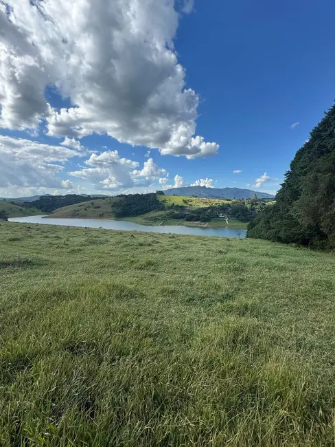 Foto 1 de Terreno / Lote à venda, 20000m2 em Piracaia - SP