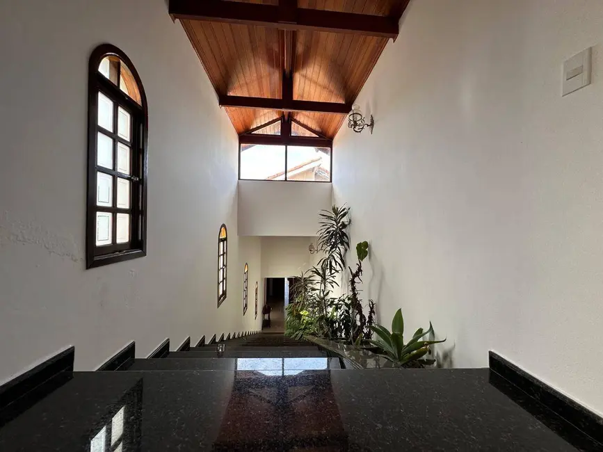 Foto 3 de Chácara com 5 quartos à venda, 450m2 em Centro, Pinhalzinho - SP