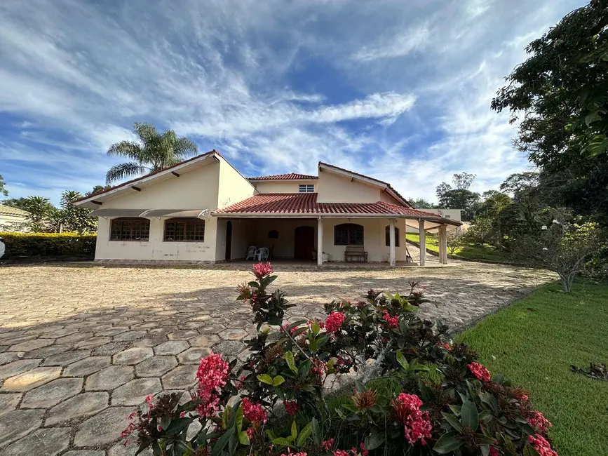Foto 1 de Chácara com 5 quartos à venda, 450m2 em Centro, Pinhalzinho - SP