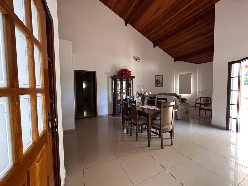 Foto 5 de Chácara com 5 quartos à venda, 450m2 em Centro, Pinhalzinho - SP